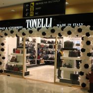 Фото, Торговое оборудование для магазинов сумок, магазин сумок Tonelli