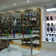 Фото, Торговое оборудование для магазинов обуви, Магазин обуви "Мегаполис"