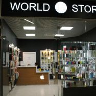 Фото, Торговое оборудование для магазинов сотовой связи, Салон сотовой связи WorldStore