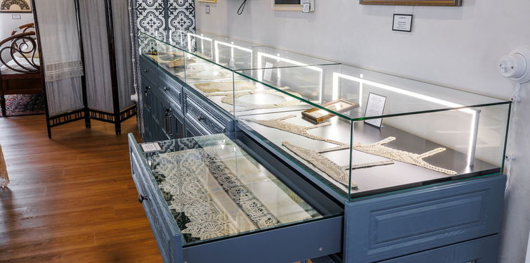 Фото: торговое оборудование музей Кружева, №2